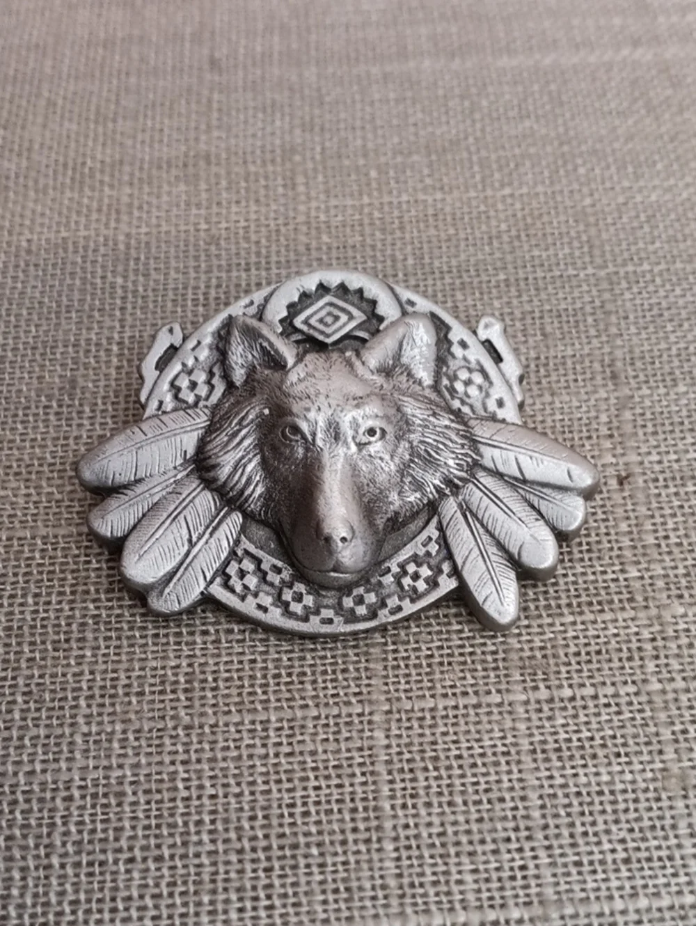 Pewter Wolf Head Feather Bolo Tie Center No Cord Vintage 1995